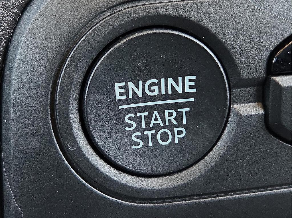 new 2025 Ford Bronco Sport car, priced at $33,688