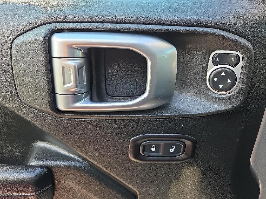 used 2018 Jeep Wrangler Unlimited car, priced at $22,995