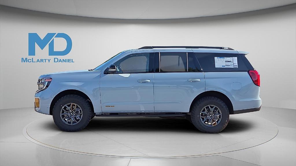 new 2025 Ford Expedition car, priced at $84,515