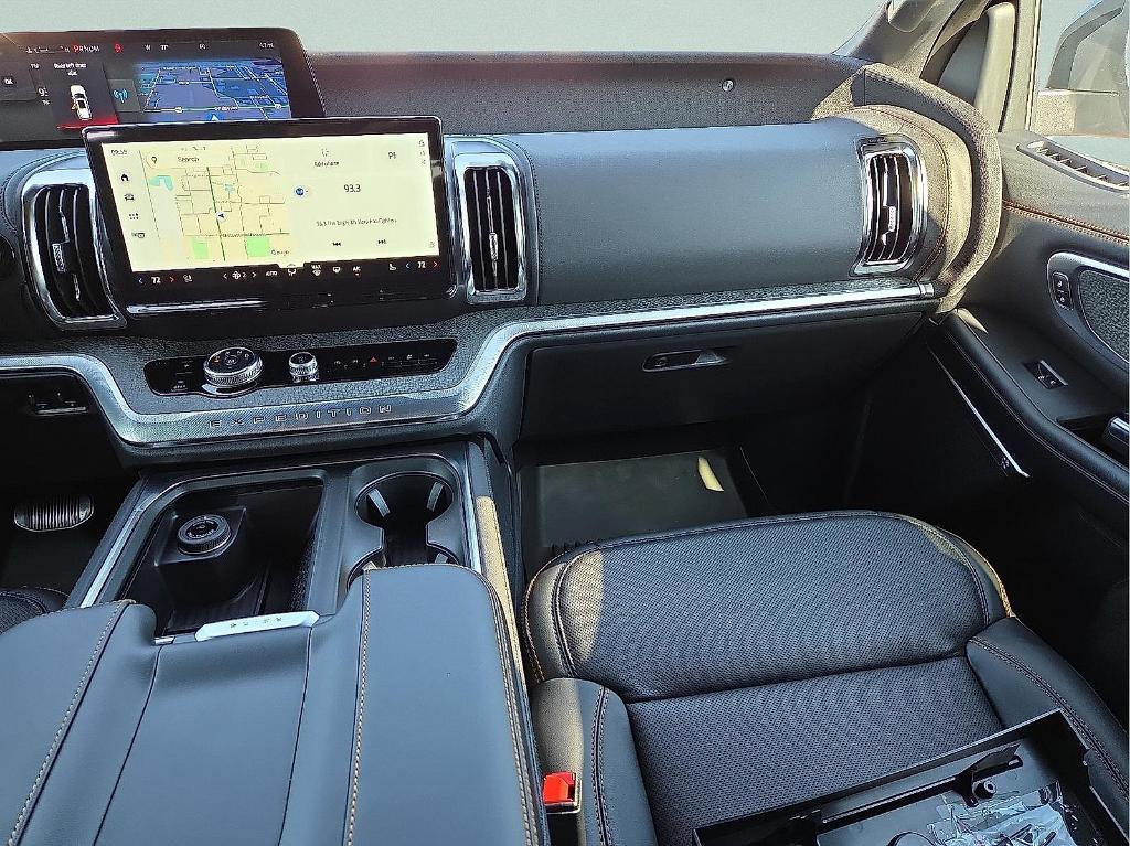 new 2025 Ford Expedition car, priced at $84,515