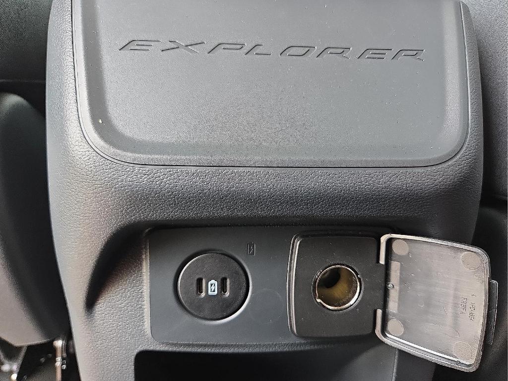 new 2025 Ford Explorer car, priced at $38,308