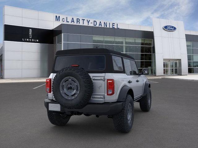 new 2024 Ford Bronco car, priced at $45,707