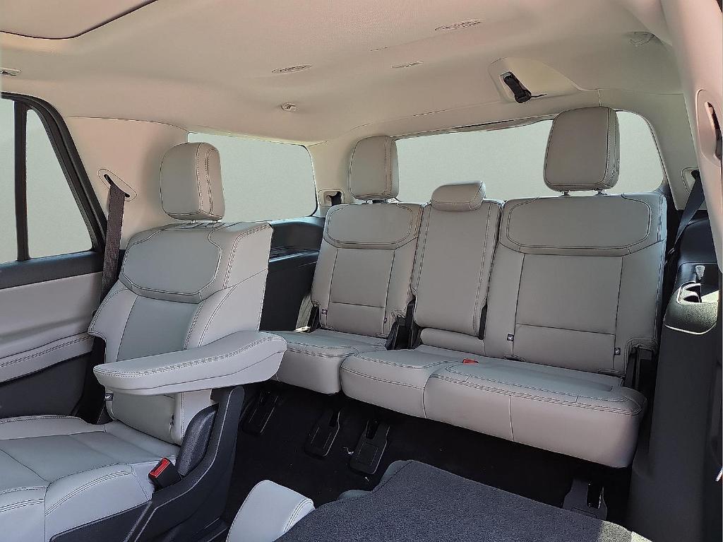 new 2025 Ford Expedition car, priced at $68,042