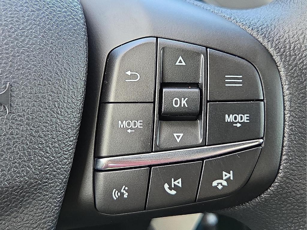 new 2025 Ford Maverick car, priced at $28,086