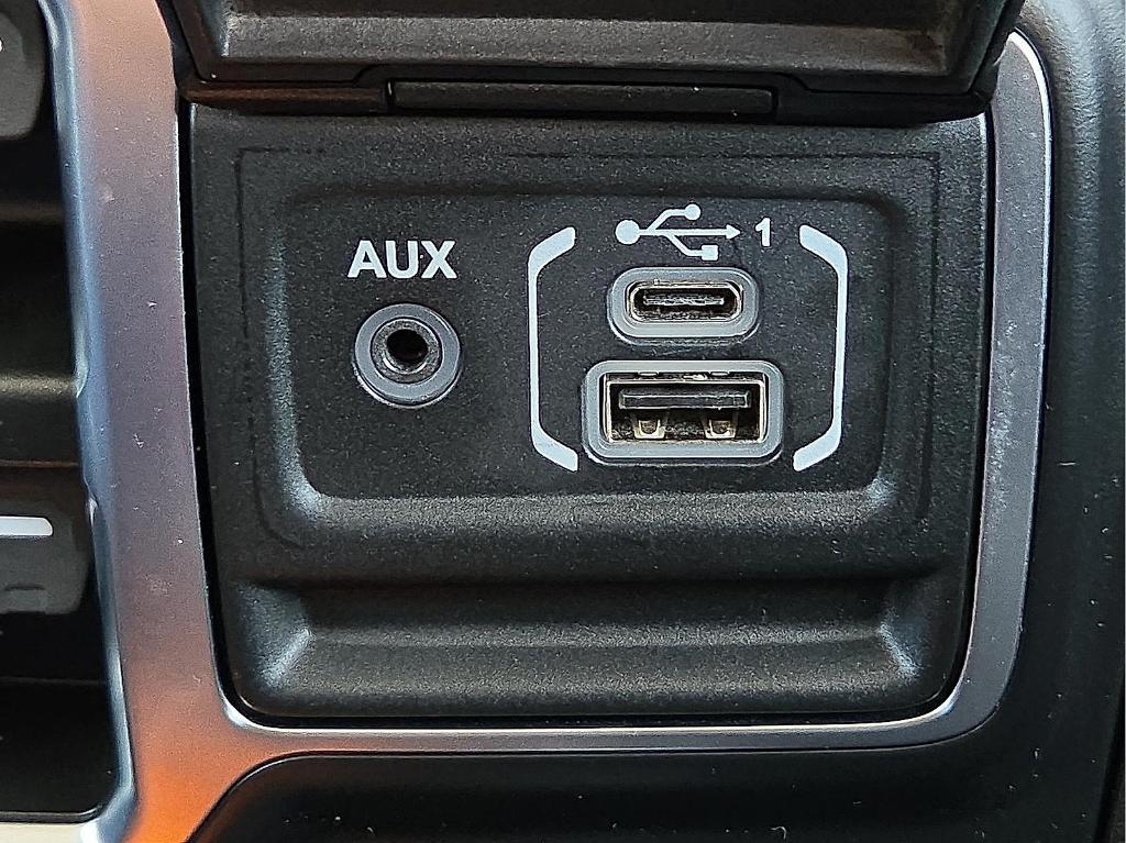 used 2022 Jeep Gladiator car, priced at $31,995