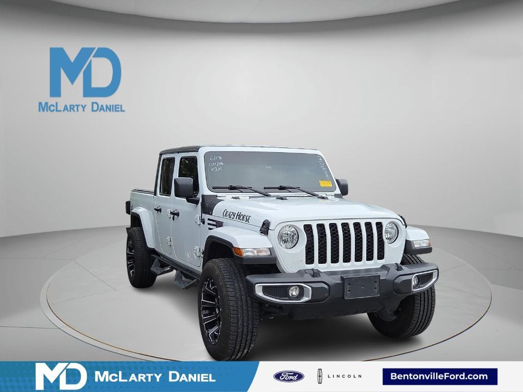 used 2022 Jeep Gladiator car, priced at $32,995