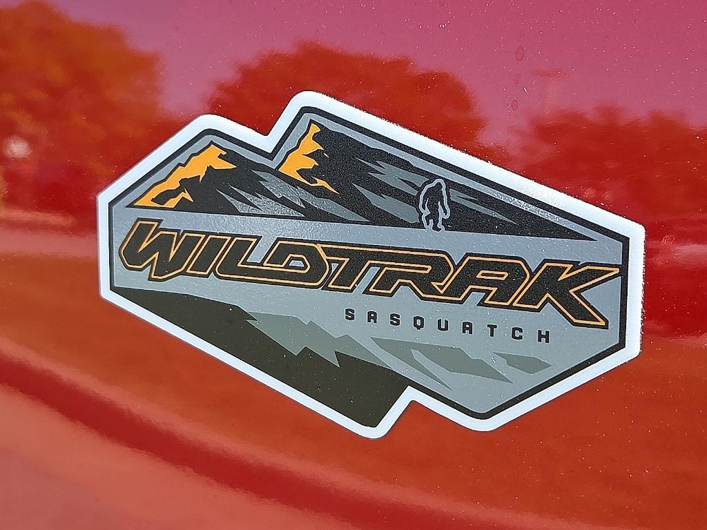 used 2023 Ford Bronco car, priced at $53,372