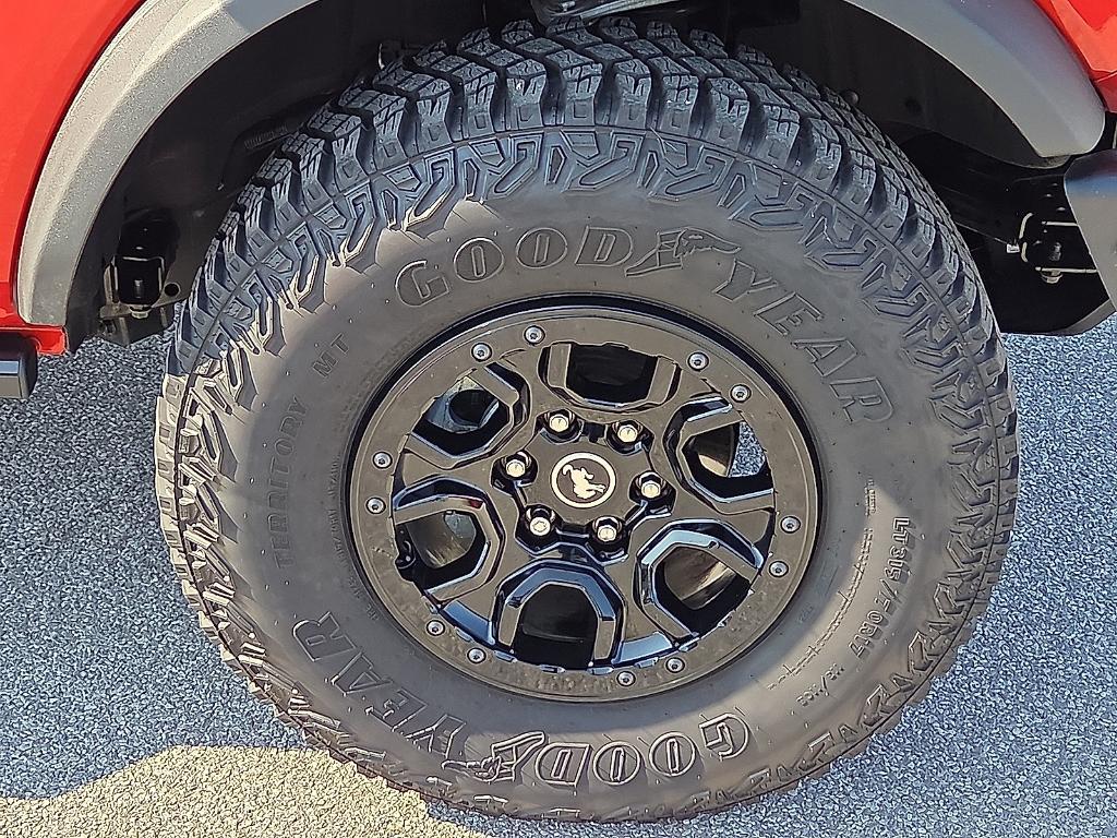 used 2023 Ford Bronco car, priced at $53,372