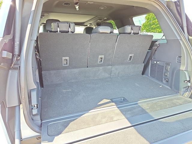 new 2025 Lincoln Navigator car, priced at $109,245