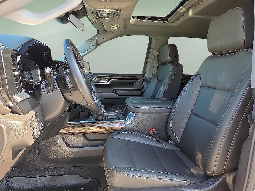 used 2024 Chevrolet Silverado 1500 car, priced at $50,860