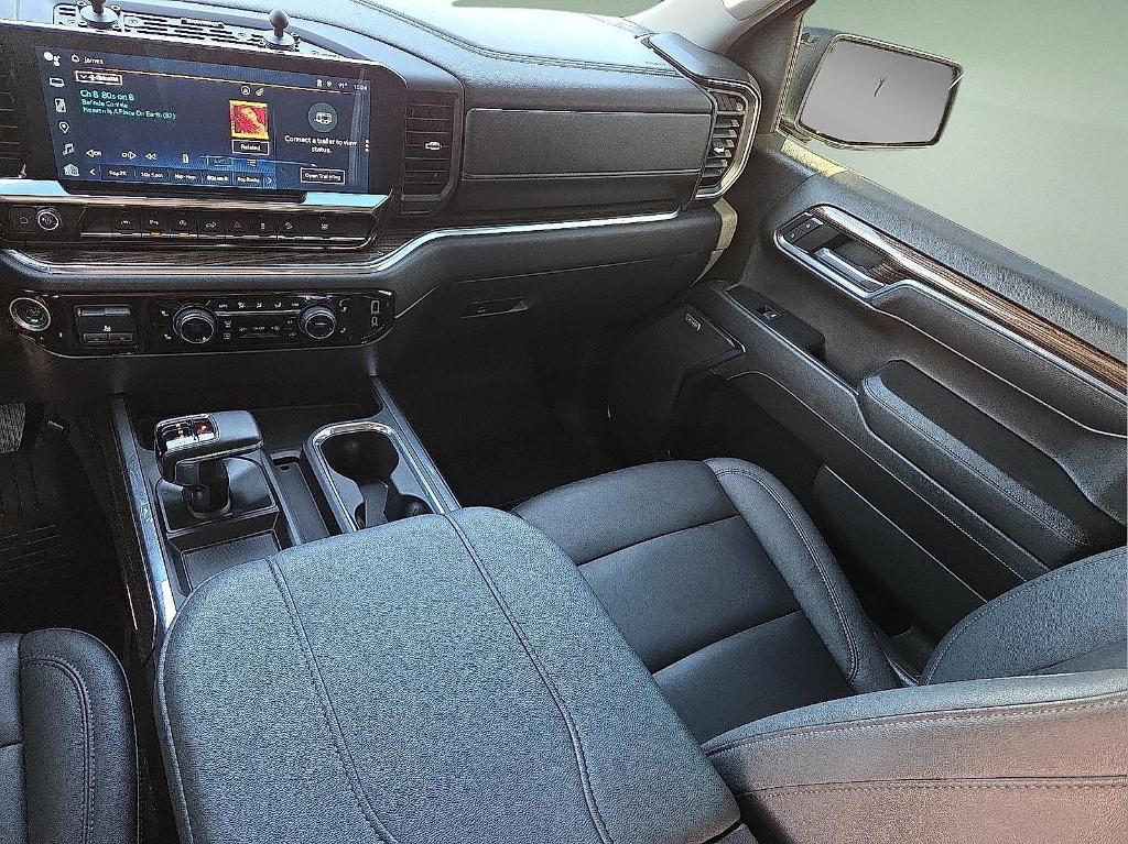 used 2024 Chevrolet Silverado 1500 car, priced at $50,860