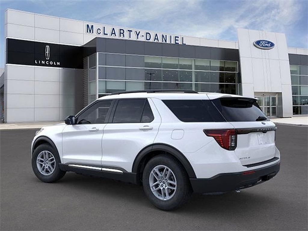 new 2025 Ford Explorer car, priced at $38,667