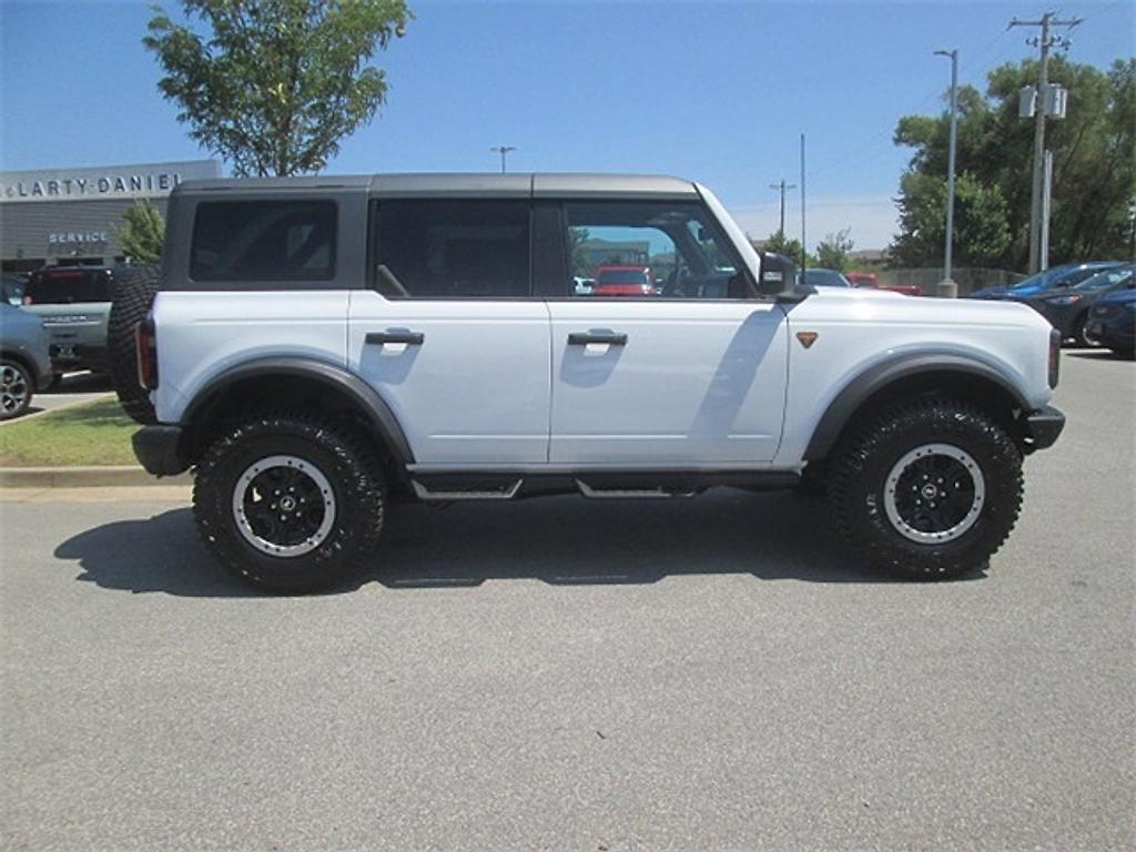 new 2024 Ford Bronco car, priced at $56,361