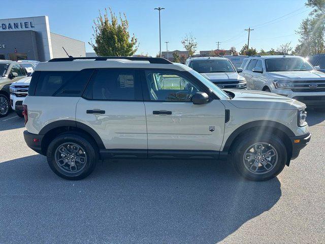 new 2024 Ford Bronco Sport car, priced at $27,047