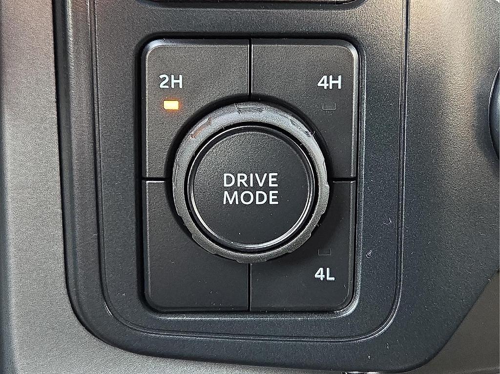 new 2025 Ford F-150 car, priced at $51,301