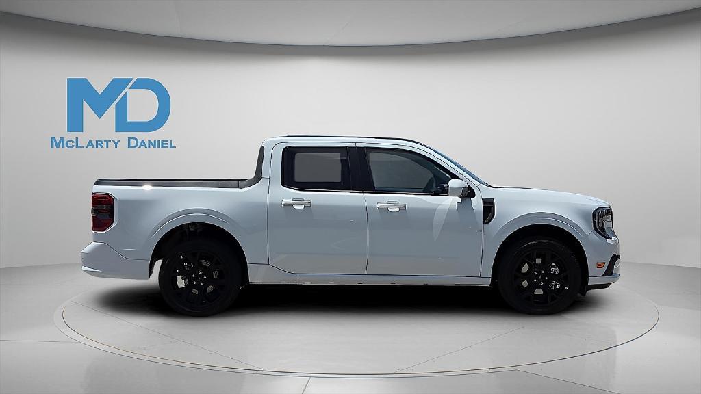 new 2025 Ford Maverick car, priced at $35,084