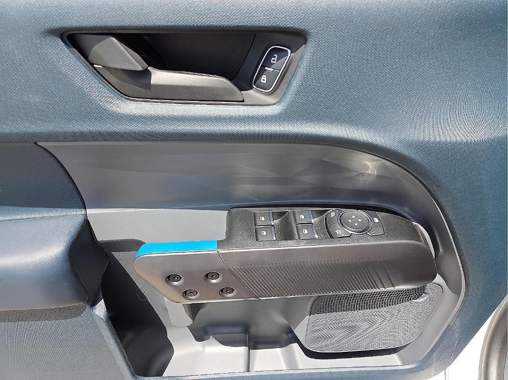 new 2025 Ford Maverick car, priced at $35,084