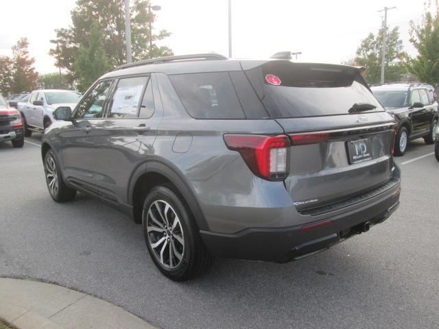 new 2025 Ford Explorer car, priced at $46,344