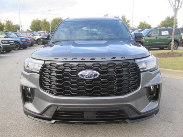 new 2025 Ford Explorer car, priced at $46,344