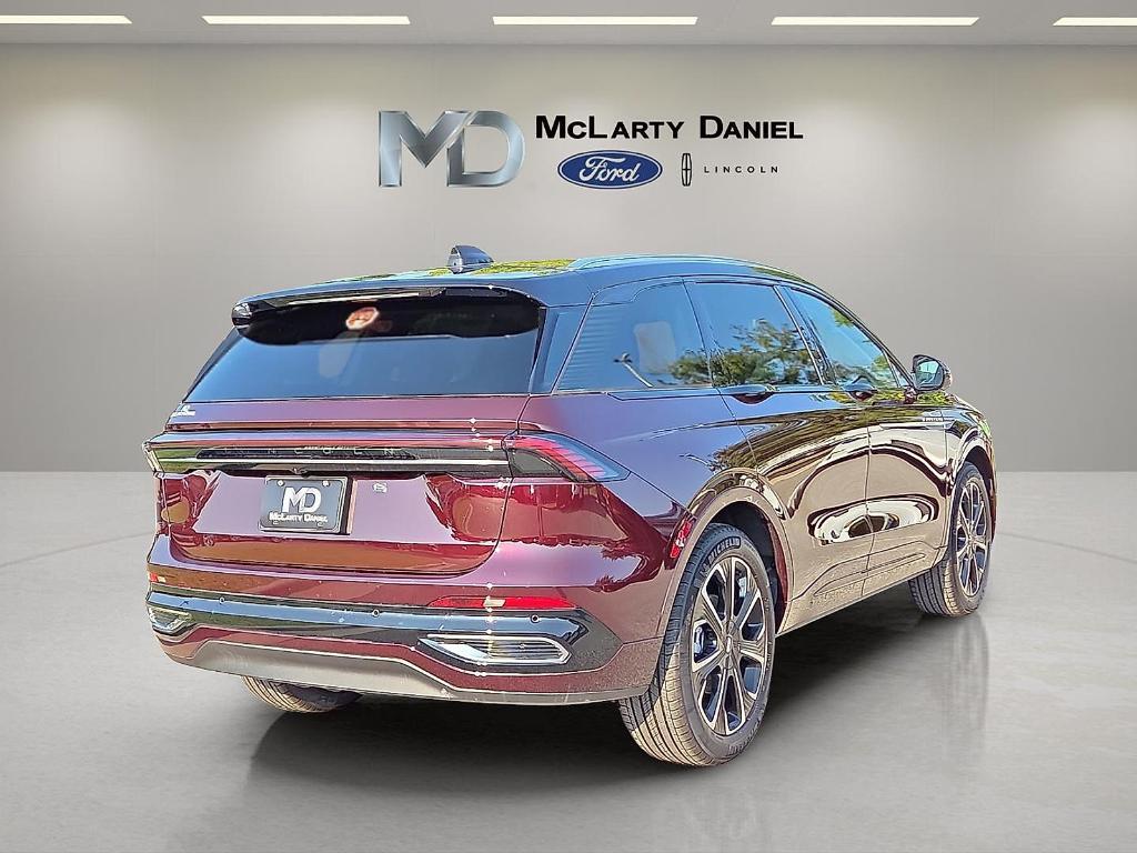 new 2025 Lincoln Nautilus car, priced at $59,198