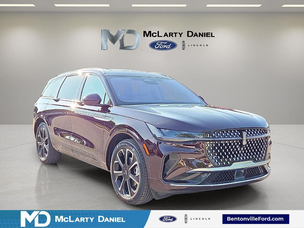 new 2025 Lincoln Nautilus car, priced at $59,198