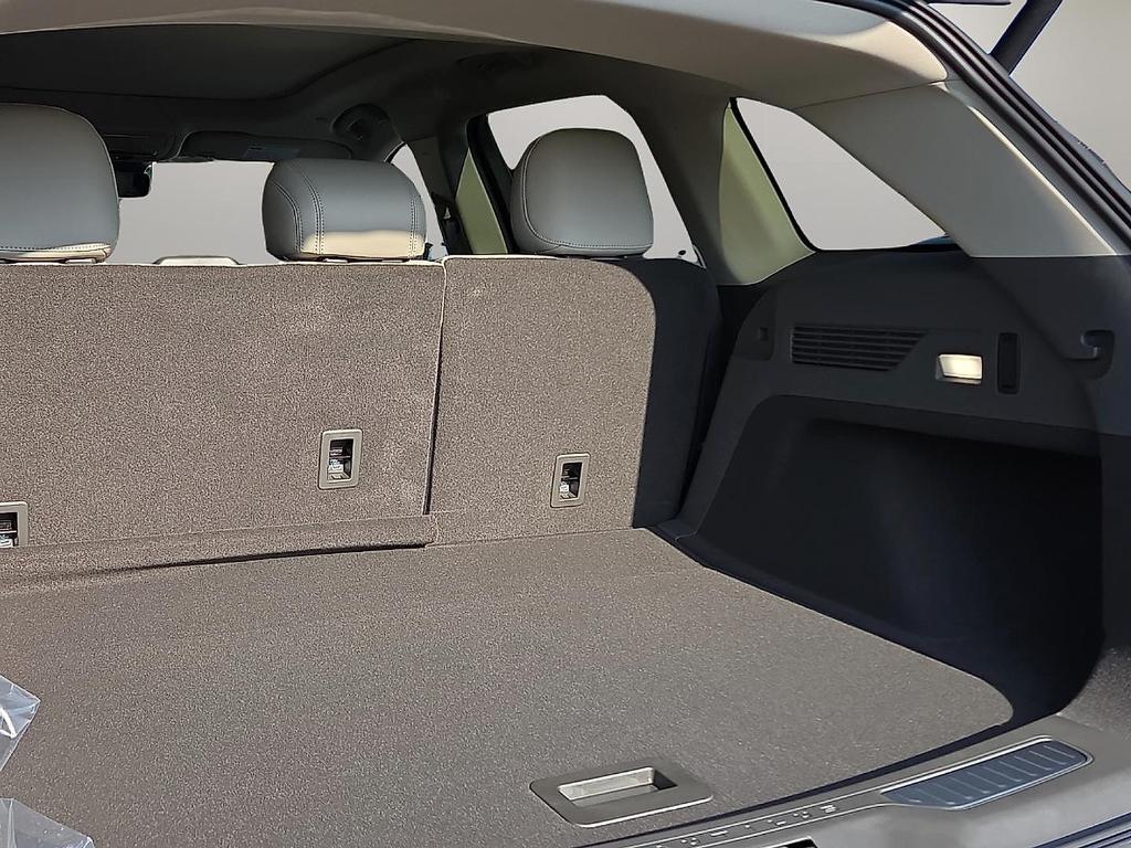 new 2025 Lincoln Nautilus car, priced at $59,198