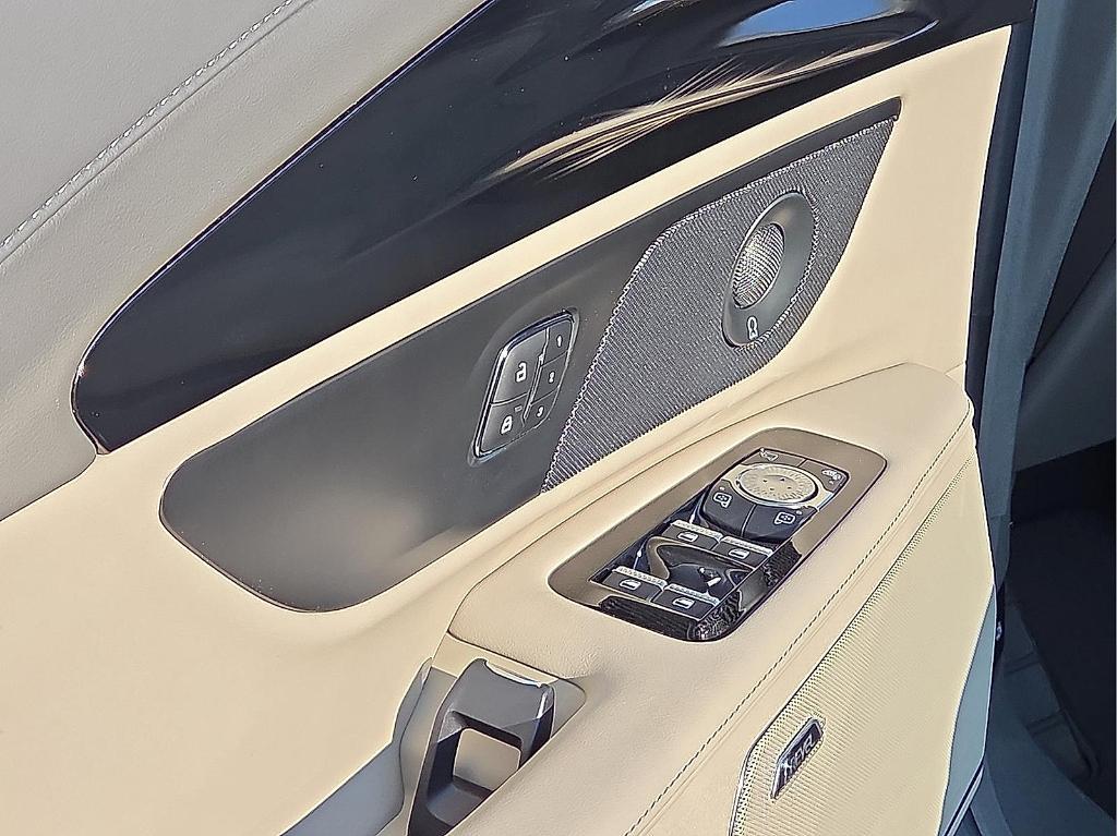 new 2025 Lincoln Nautilus car, priced at $59,198