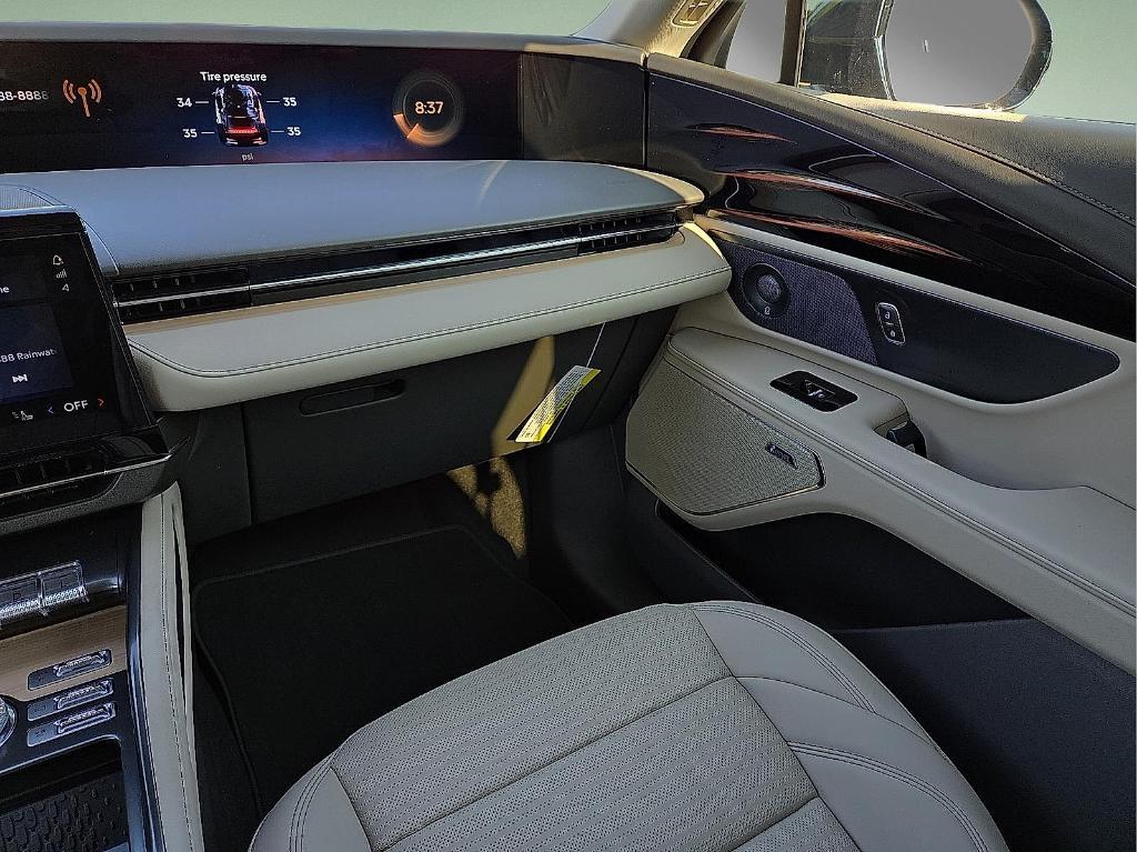 new 2025 Lincoln Nautilus car, priced at $59,198