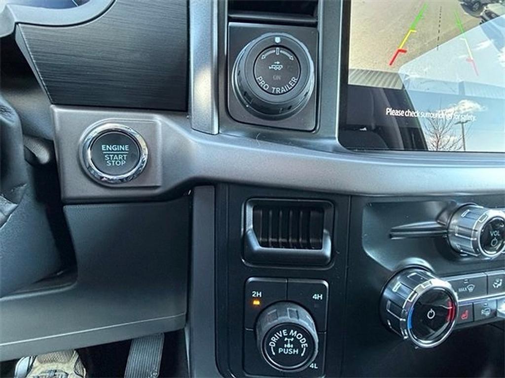 new 2025 Ford F-150 car, priced at $49,754