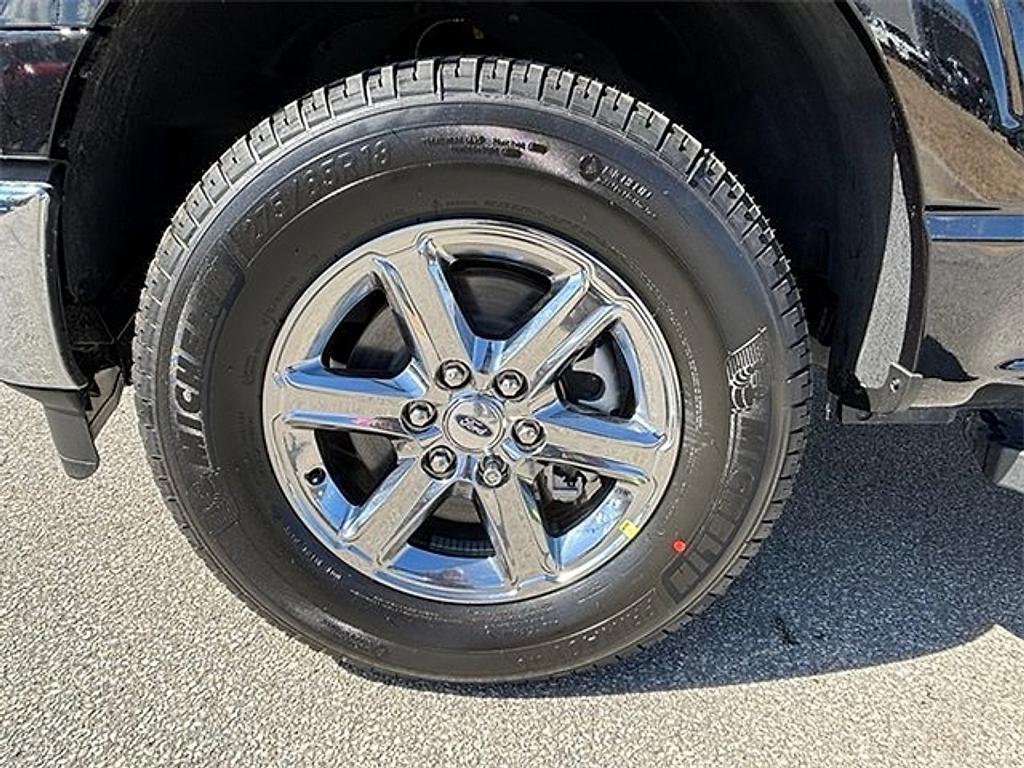 new 2025 Ford F-150 car, priced at $49,754