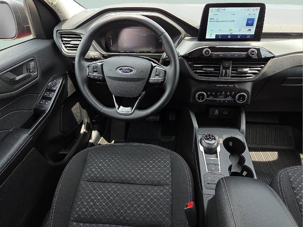 new 2025 Ford Escape car, priced at $22,932