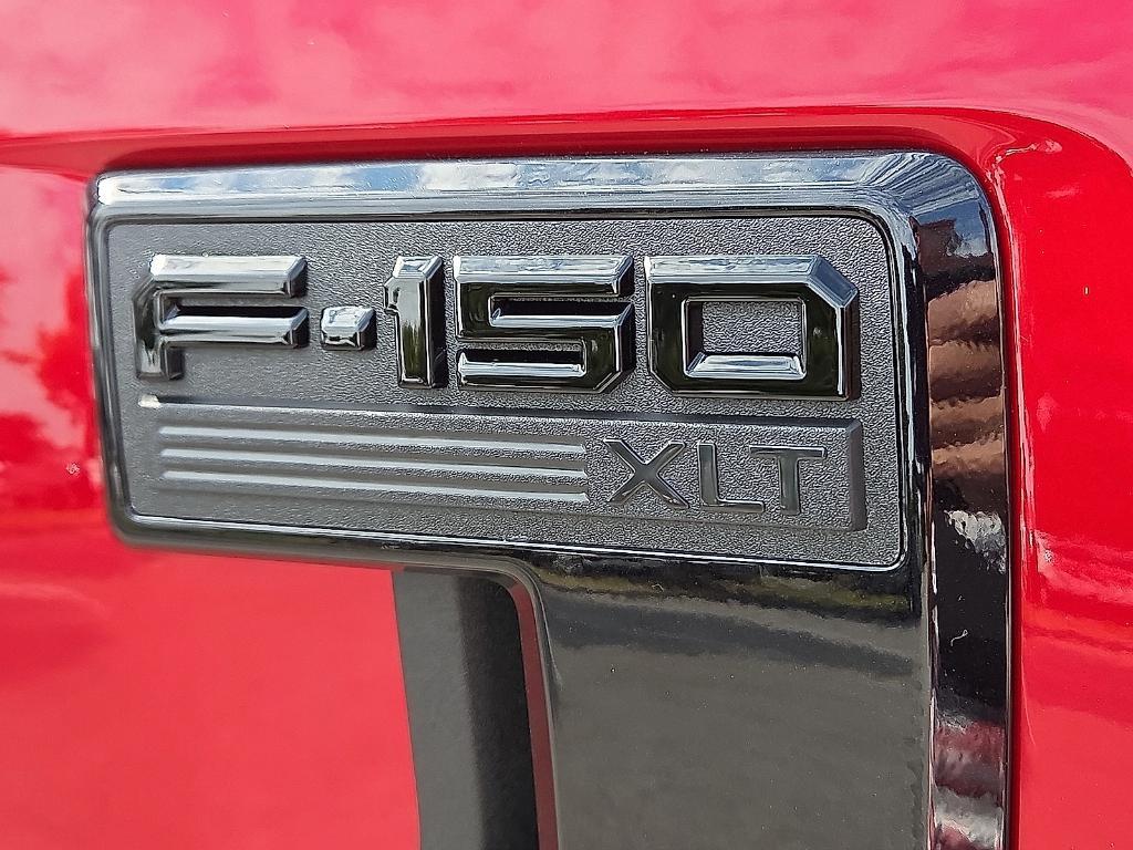 new 2025 Ford F-150 car, priced at $51,136