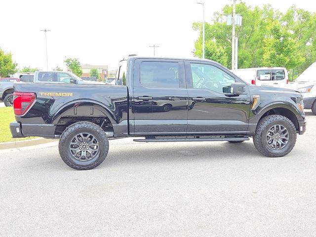 new 2025 Ford F-150 car, priced at $62,952