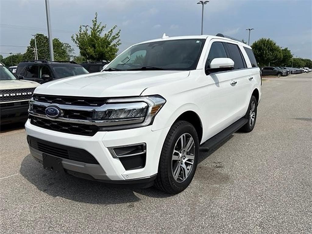 used 2024 Ford Expedition car, priced at $53,788