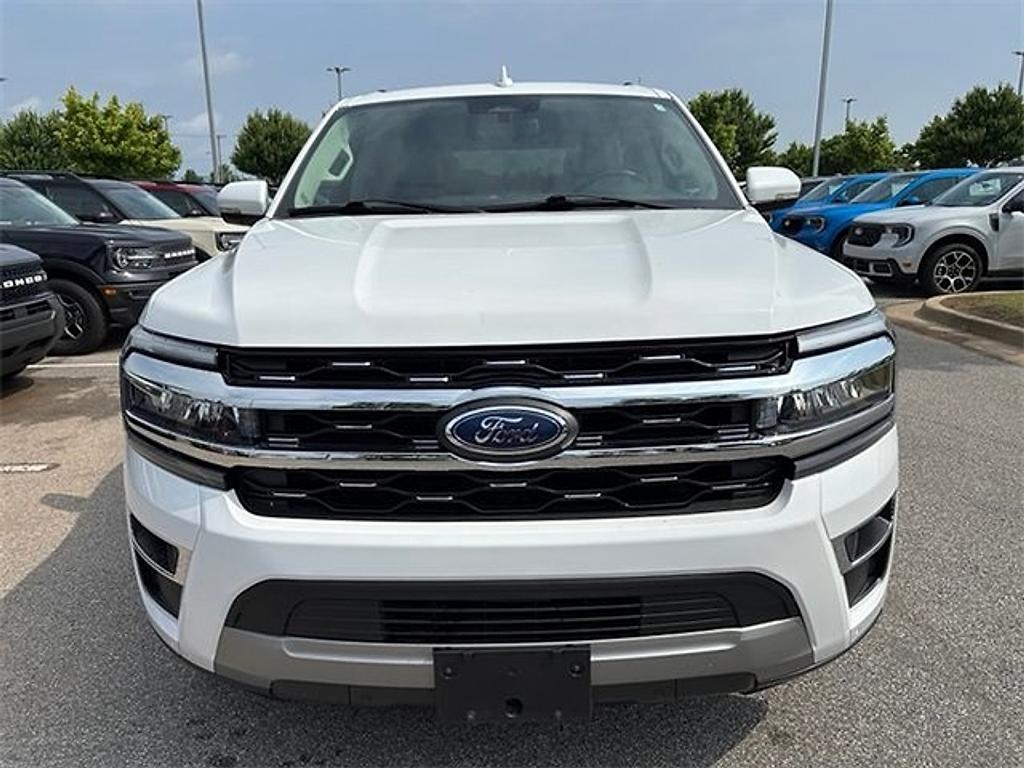 used 2024 Ford Expedition car, priced at $53,788