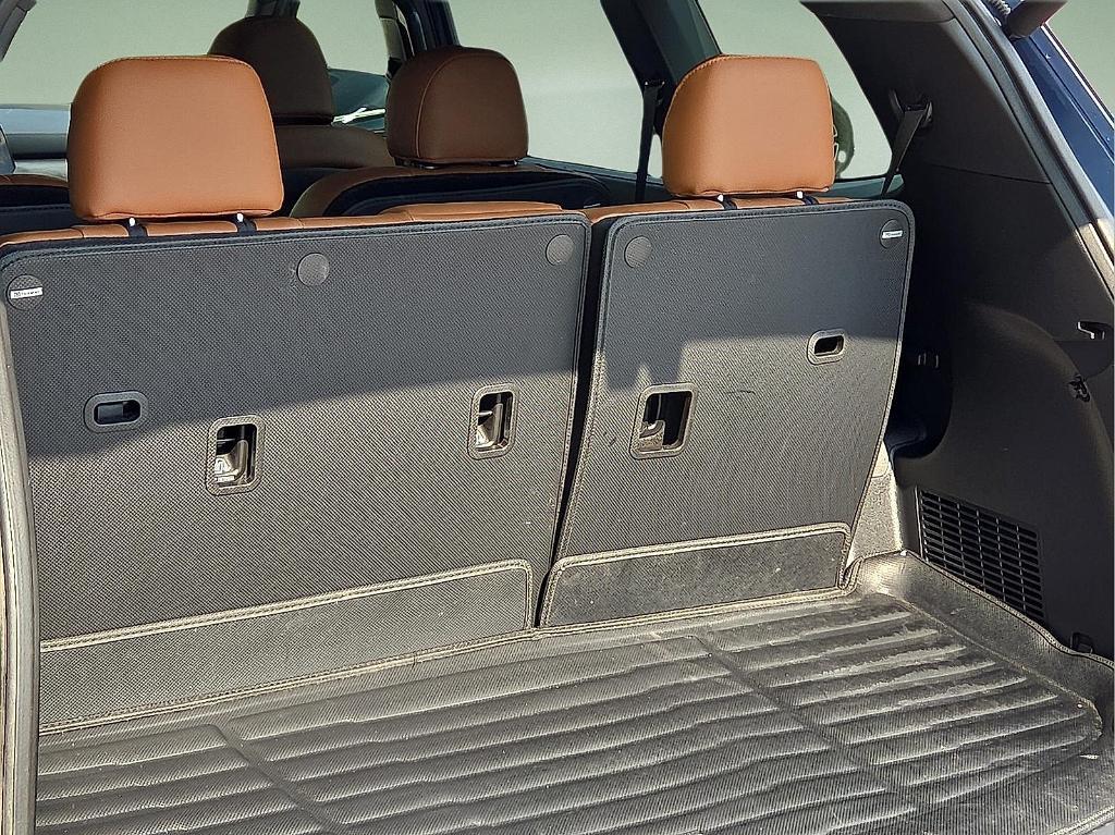used 2025 Kia Telluride car, priced at $43,294