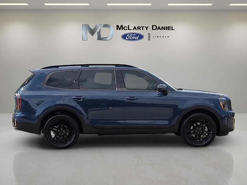 used 2025 Kia Telluride car, priced at $43,294