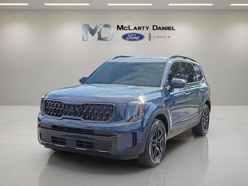 used 2025 Kia Telluride car, priced at $43,294