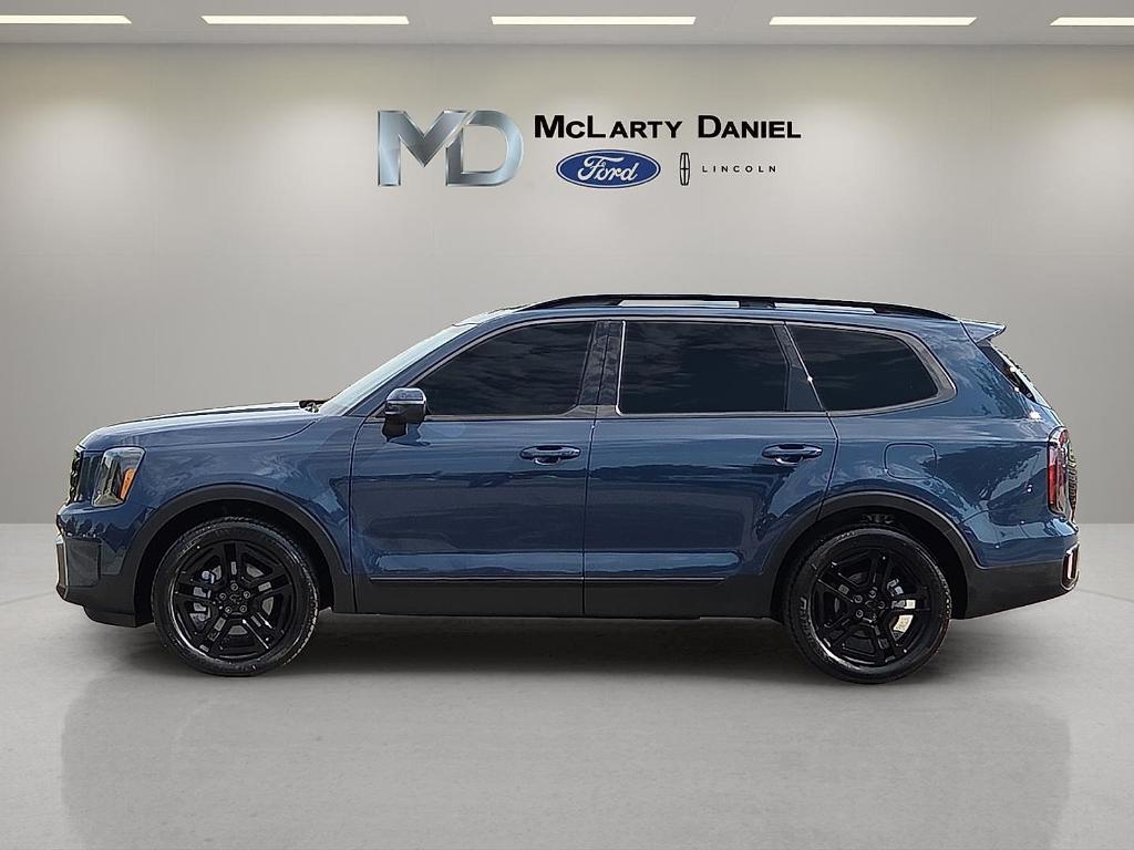 used 2025 Kia Telluride car, priced at $43,294