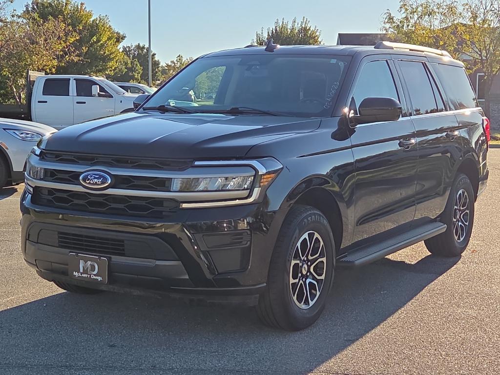 used 2024 Ford Expedition car, priced at $47,389