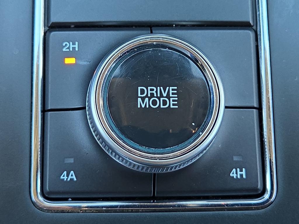 used 2024 Ford Expedition car, priced at $47,389