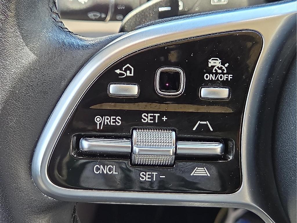 used 2020 Mercedes-Benz GLC 350e car, priced at $26,986