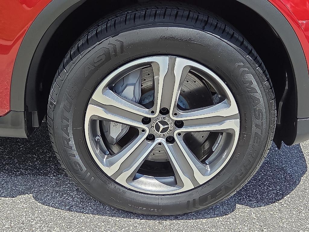 used 2020 Mercedes-Benz GLC 350e car, priced at $26,986