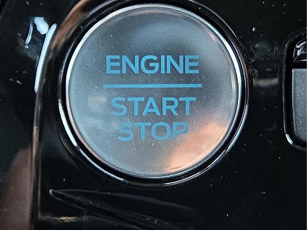 new 2025 Ford Escape car, priced at $29,068