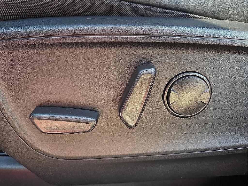 new 2025 Ford Escape car, priced at $29,068