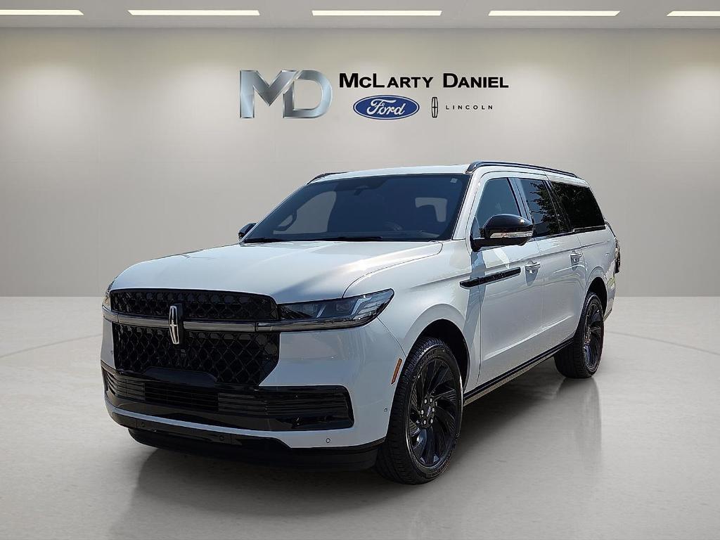 new 2025 Lincoln Navigator L car, priced at $106,008