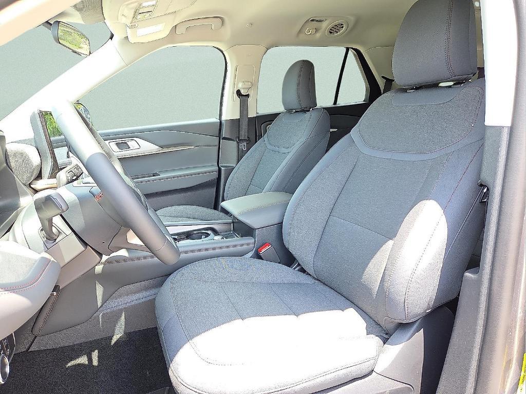new 2025 Ford Explorer car, priced at $36,998