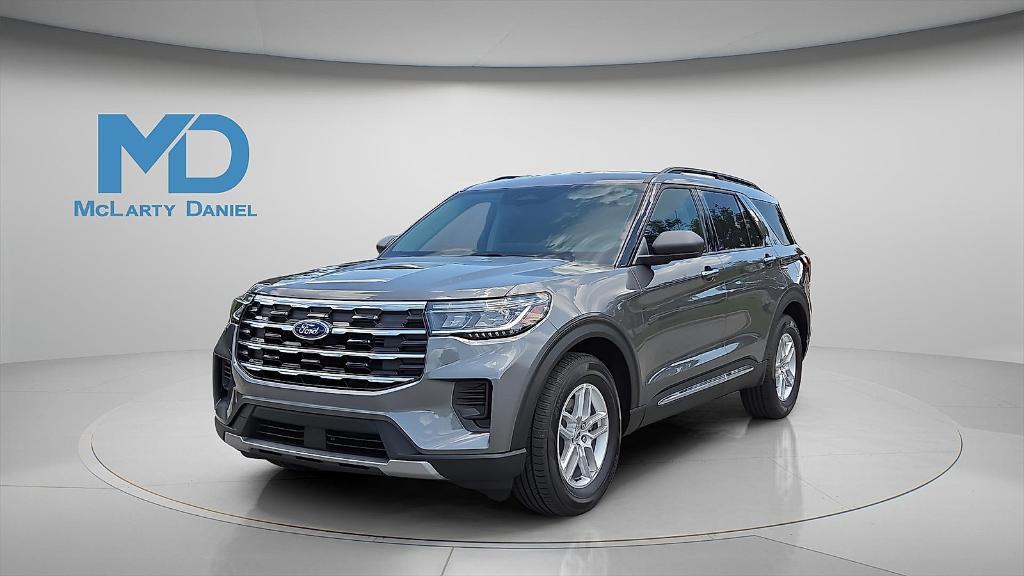 new 2025 Ford Explorer car, priced at $36,998