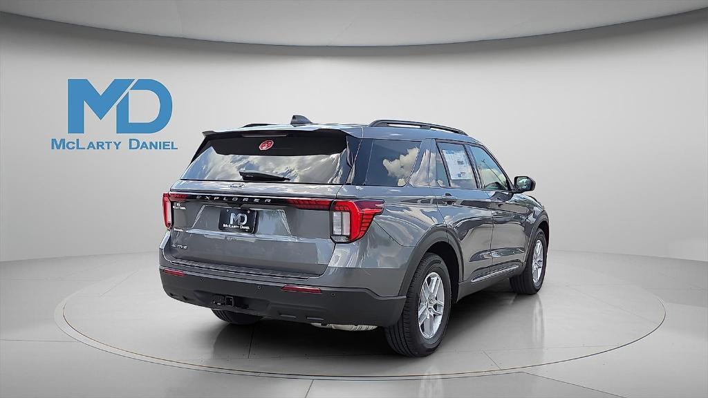 new 2025 Ford Explorer car, priced at $36,998