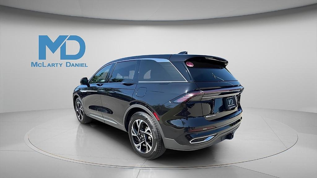 new 2025 Lincoln Nautilus car, priced at $54,882